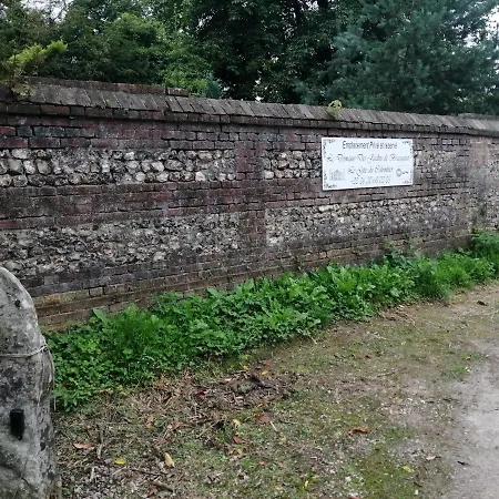 E André Le Domaine Des Jardins De Bed and breakfast 3*