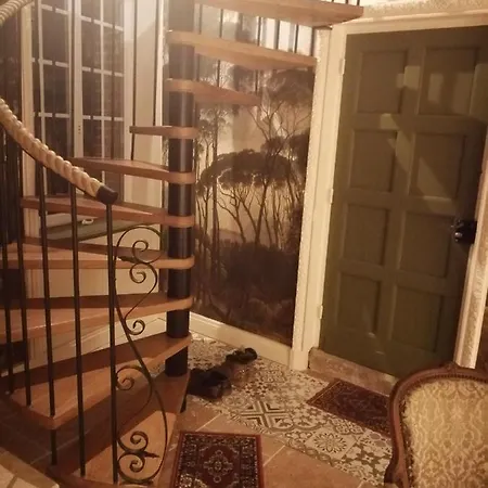 E André Le Domaine Des Jardins De